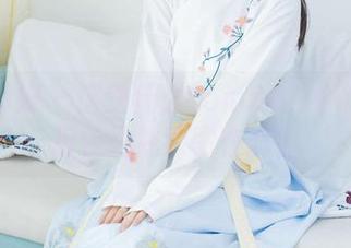 物恋传媒 – 这是什么combo？小竹全套粉色船袜原图在此！