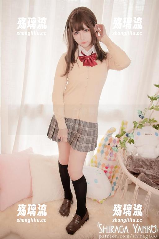 高清学妹写真集，白神泱用无声挑逗着你的视线。