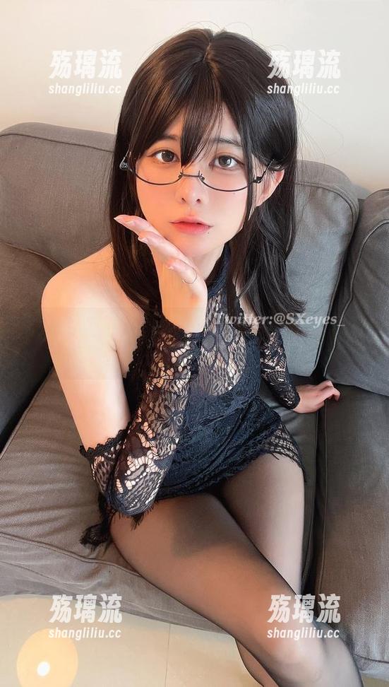 居家女友照片集——眼酱大魔王w的居家美学掌中宝