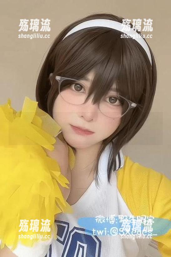 从图集看眼酱大魔王w的cos：剧情一波三折，注意别被雷到
