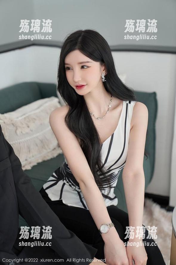 秀人网 - 糯美子MINIbabe的美图，这种女孩真让人无言以对