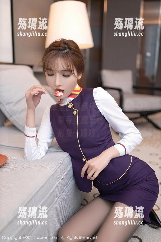 秀人网 - 图库里的韩静安，她的烹饪身影不止是菜肴，真有些意思呀，居家女友的形象…咳咳。