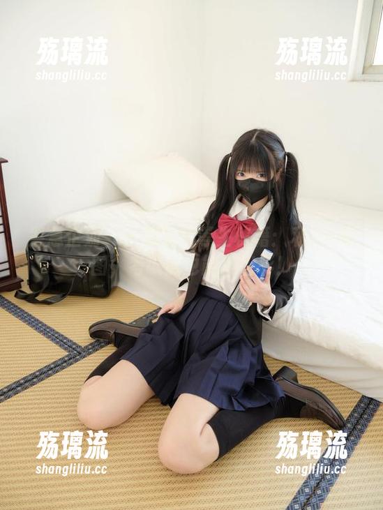 紧急企划 - 小恩的优等生秘籍：私拍+美图，考试前也能混出彩！