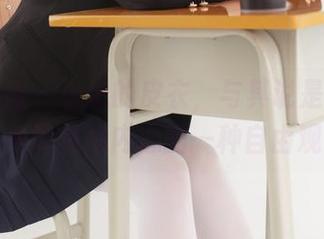 紧急企划 – 小恩的皮衣，与其说是外衣，不如说是她内心的一种自由观看