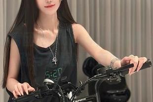 浴室里的腐团儿Ikaros私房图集：一场水珠与柔情的扑面而来