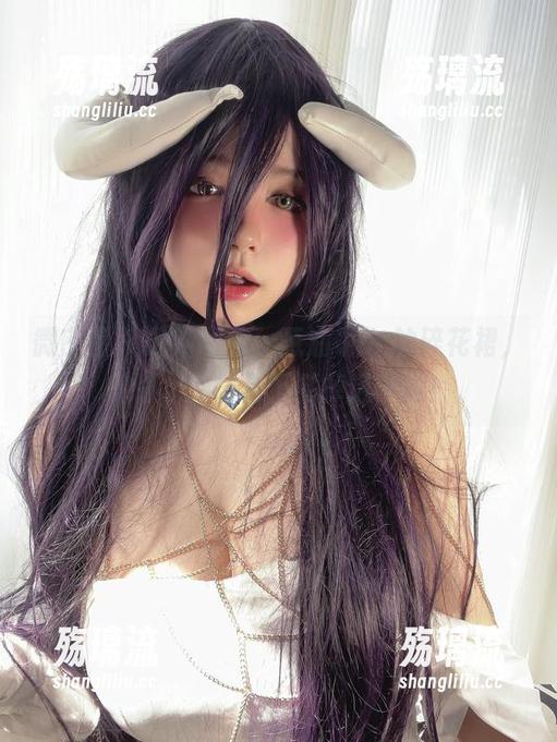 微密圈 - 最新图包，葱油饼er的碎花裙，别怕，颜值是不会掉链子的！