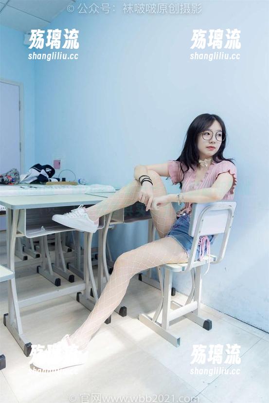 袜啵啵-小米 袜啵啵 - 白棉袜合集——小米的最新尝试,想着其实也无妨