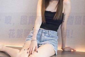 袜啵啵 – 噢，图库新动态！甜甜圈的裸足花絮等你下载，爽！