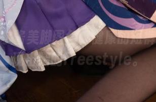 精选西尔酱美脚图包，健康的短裤也能表现出腿的freestyle。
