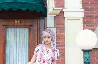西瓜少女的白云森林短袖无外套大作！快来下载这份夏日的清新作品集！