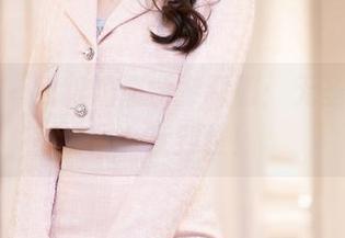 语画界 – 我跟奶瓶学穿制服：无圣光，套图一步到位！