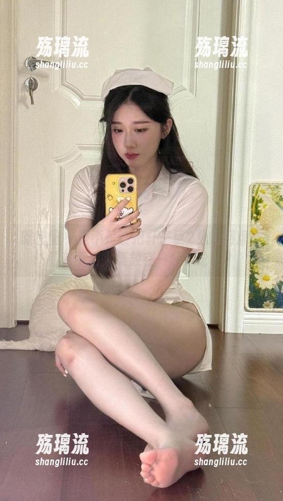 微密圈 - 是不是该把轩子巨2兔的网盘作品和不知火舞放在一起讨论了？