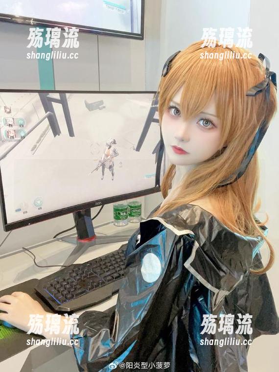 翻阅阳炎型小菠萝的旅拍手册：私房景色，原图无修！