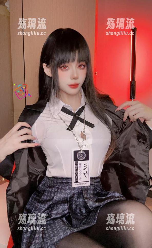 无圣光拍摄：阿九从不咕咕的约尔视频写真，这角度也太直白了吧。