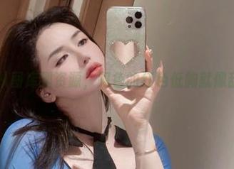 微密圈 – 从图库到资源，阿色的红色低胸就像甜蜜的隐秘