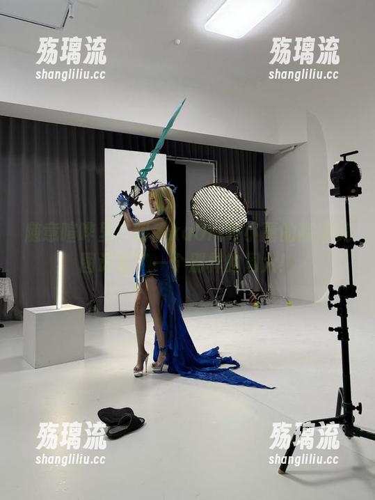 随意喧哗里，阿薰kaOri与小薰的高清美图记录了一个别样的周六！