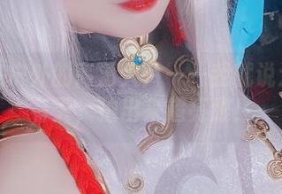 雪猫在户外的高清大片——我就说这天外有天，拍出来超亮眼！
