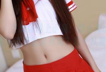 青豆客 – 当职场碰上小兔：歆小兔chobits职业装写真里的潜规则？呃…从没想过。