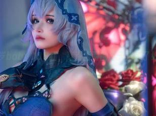 鹿八岁babyCOS红，高清画面的春天里等了好久！